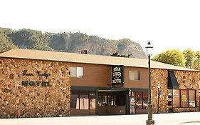 Bear Lodge Motel Sundance Wy